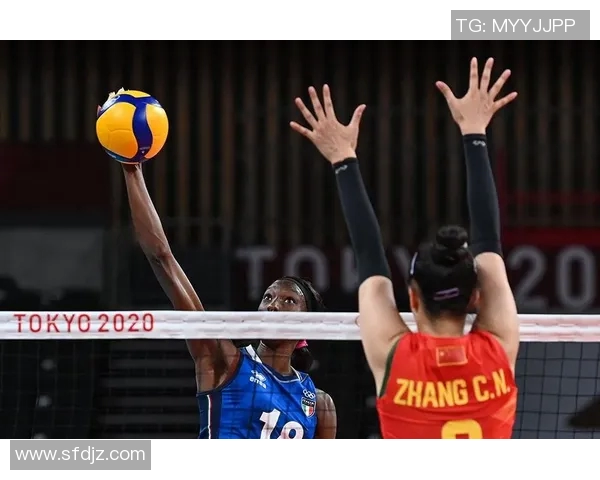 中国女排迎战日本队决战东京赛场展现巅峰实力与团队精神 中国女排迎战日本队决战东京赛场展现巅峰实力与团队精神