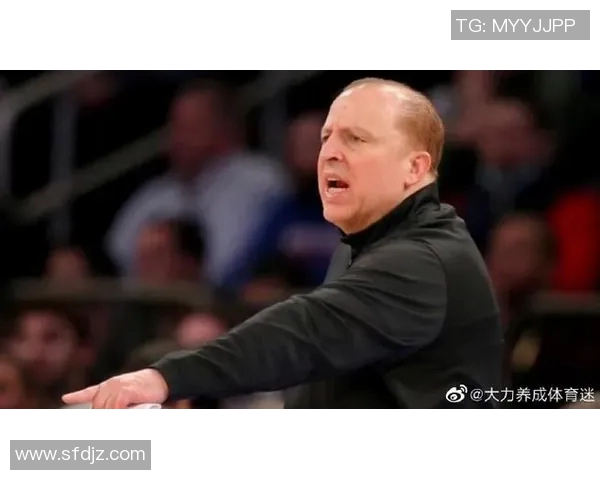 黑道背景下的足球明星如何在光鲜与阴影之间挣扎与成长 黑道背景下的足球明星如何在光鲜与阴影之间挣扎与成长