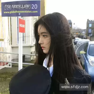 钟凌耘